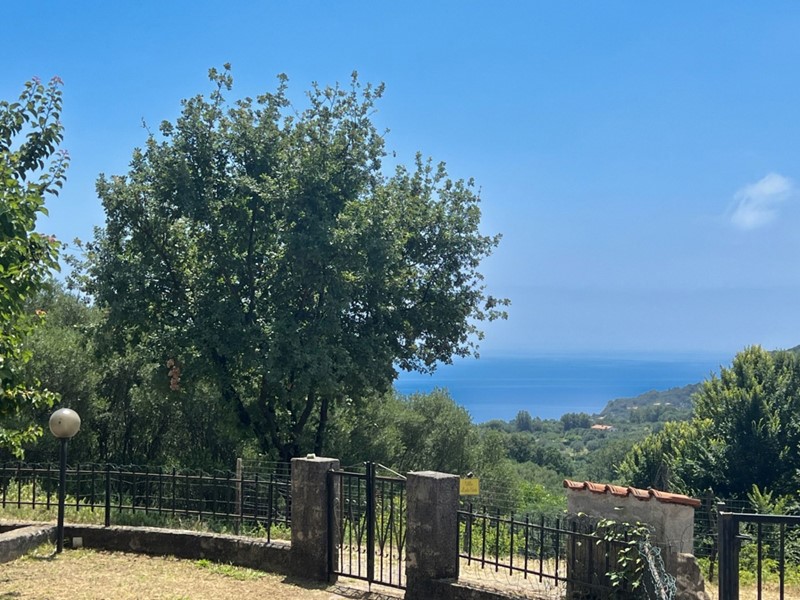 Appartamento in Vendita a San Giovanni a Piro, 132'000&euro;, 94 m², arredato