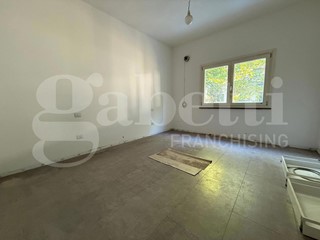 Casa Indipendente in Vendita a Pontedera, 600'000€, 230 m²