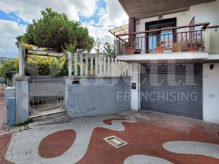 Trilocale in Vendita a Grottammare, 285'000€, 130 m²
