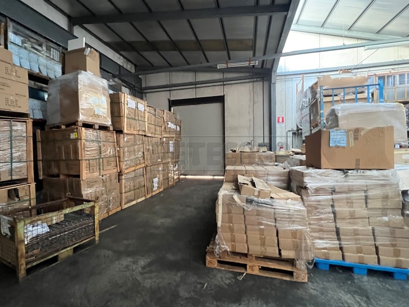 Capannone in Affitto a Borso del Grappa, 3'000€, 1200 m²