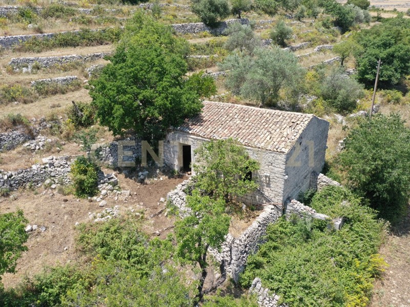 Casa Indipendente in Vendita a Modica, 120'000€, 90 m²