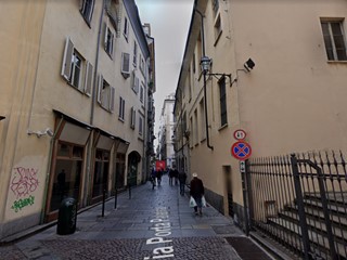 Box in Vendita a Torino, zona Centro, 180'000€, 299 m²