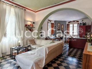 Casa Semi Indipendente in Vendita a Capannori, zona Massa Macinaia, 280'000€, 110 m²