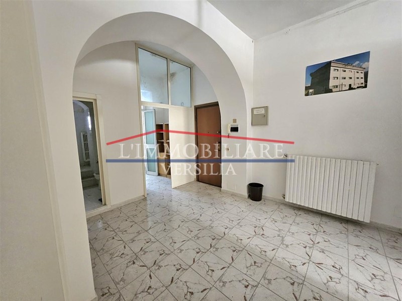 Quadrilocale in Vendita a Massa, 130'000€, 90 m²