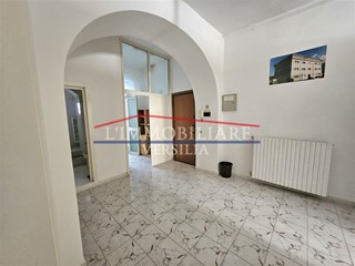 Quadrilocale in Vendita a Massa, 130'000€, 90 m²
