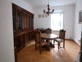 Quadrilocale in Vendita a Carrara, zona Torano, 80'000&euro;, 88 m²