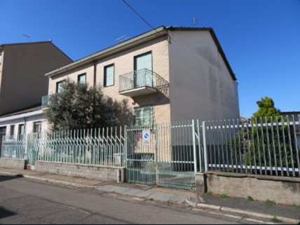 Quadrilocale in Vendita a Grugliasco, 127'500€, 115 m²