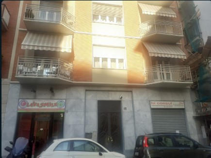 Trilocale in Vendita a Torino, 70'500€, 77 m²