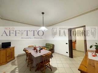 Appartamento in Vendita a Alessandria, 175'000€, 200 m²