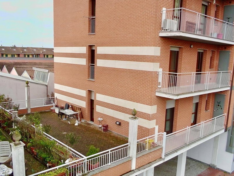 Appartamento in Vendita a Alessandria, 136'000€, 120 m²