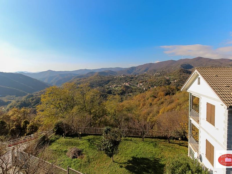 Quadrilocale in Vendita a Stella, 73'000€, 100 m²