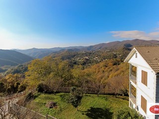 Quadrilocale in Vendita a Stella, 73'000€, 100 m²