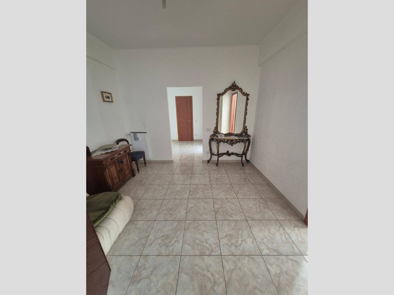 Appartamento in Vendita a Roma, 276'000&euro;, 95 m²