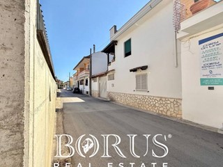 Casa Indipendente in Vendita a San Cipriano d'Aversa, 220'000€, 520 m²