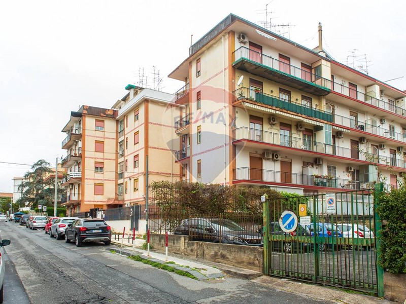 Trilocale in Vendita a Gravina di Catania, 93'000€, 70 m²