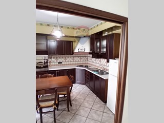 Appartamento in Vendita a Bronte, 75'000€, 100 m²