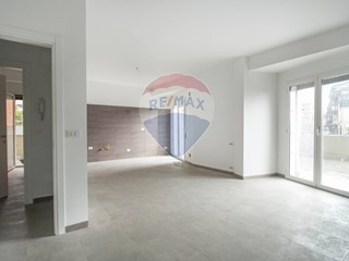 Quadrilocale in Vendita a Camporotondo Etneo, 165'000€, 95 m²