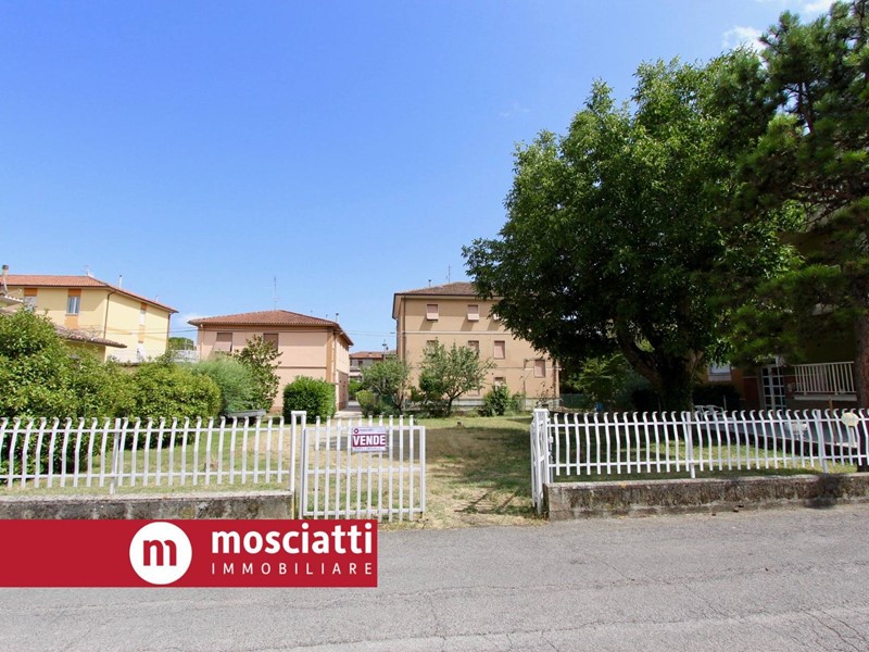 Terreno edificabile in Vendita a Matelica, 105'000&euro;, 500 m²