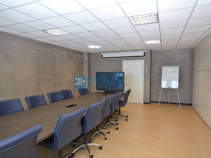 Ufficio in Vendita a Padova, 298'000€, 245 m²