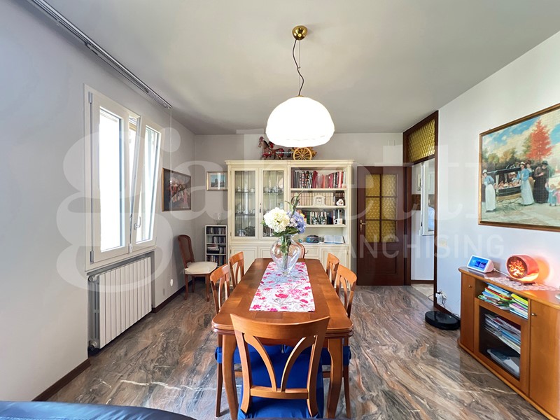 Villa in Vendita a Piove di Sacco, 520'000€, 266 m²