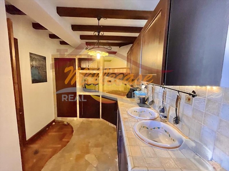 Trilocale in Vendita a Siracusa, zona Tisia - Tica - Zecchino, 80'000&euro;, 80 m²