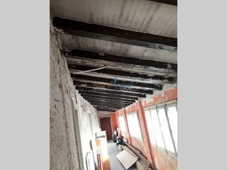 Casa Semi Indipendente in Vendita a Carrara, 88'000€, 110 m²