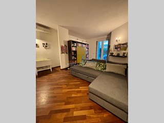 Appartamento in Vendita a Massa, zona Marina Di Massa, 280'000€, 118 m²