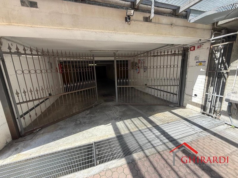 Box in Vendita a Genova, zona Cornigliano, 28'000€, 18 m²