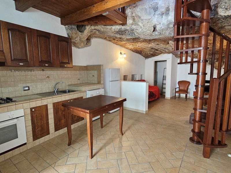 Villa in Vendita a Modica, zona MODICA ALTA, 45'000€, 55 m², arredato