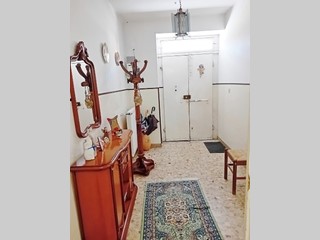 Casa Indipendente in Vendita a Orsogna, zona Centro, 80'000€, 230 m², arredato