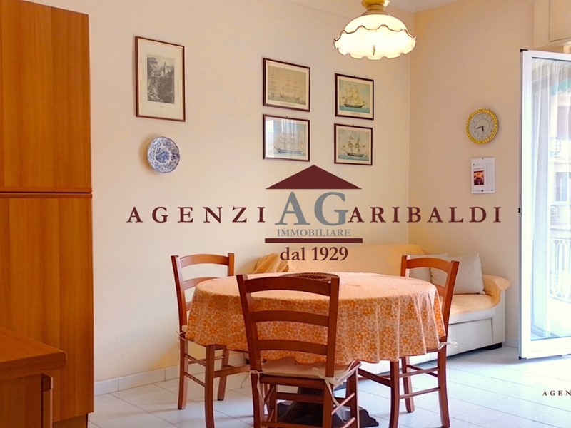 Trilocale in Vendita a Bordighera, 230'000€, 60 m²