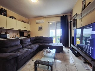 Appartamento in Vendita a Pianella, 84'000€, 70 m²