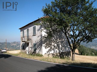 Rustico in Vendita a Roccaverano, 65'000&euro;, 130 m²