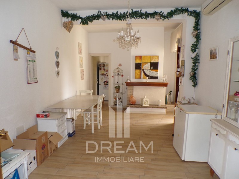 Appartamento in Vendita a Quartu Sant'Elena, 225'000&euro;, 166 m²