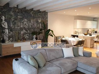 Trilocale in Vendita a Ponti sul Mincio, 370'000&euro;, 133 m²
