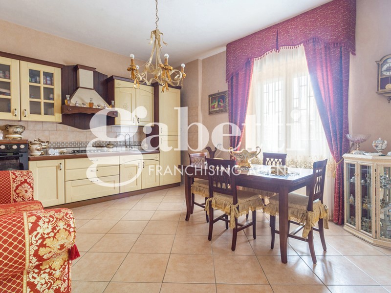 Trilocale in Vendita a Mugnano di Napoli, 139'000€, 90 m²