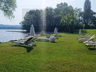 Quadrilocale in Vendita a Arona, 495'000€, 120 m², con Box