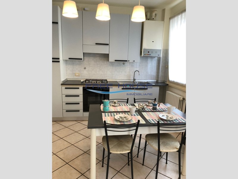 Bilocale in Affitto a Cervia, zona Centro storico, 1'200€, 45 m², arredato