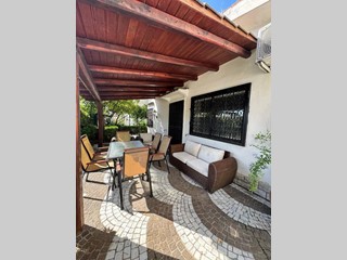 Villa in Vendita a Terracina, 495'000€, 144 m²