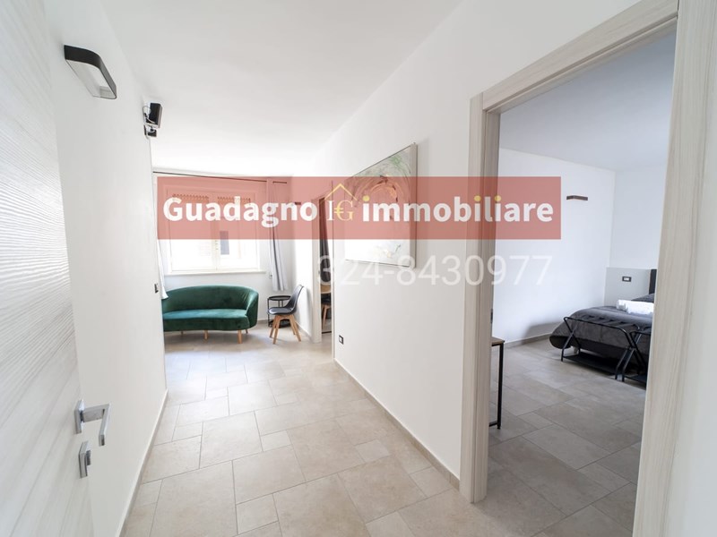Appartamento in Vendita a Lecce, zona Mazzini, 285'000€, 140 m², arredato