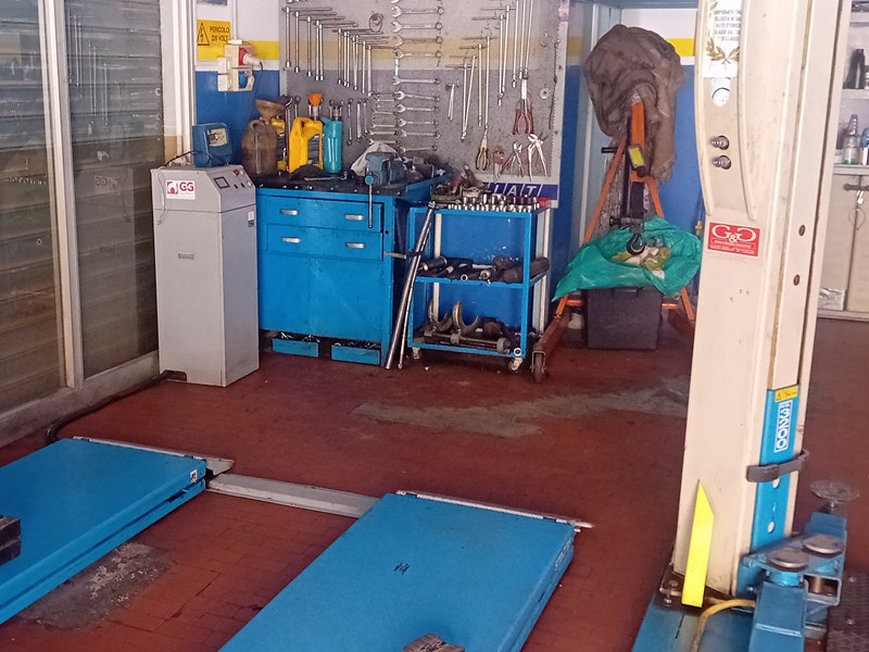 Attività commerciale in Vendita a Trapani, zona Rione Palme, 70'000&euro;, 150 m², arredato