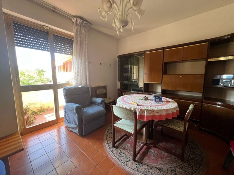 Appartamento in Vendita a Viareggio, 180'000€, 90 m²