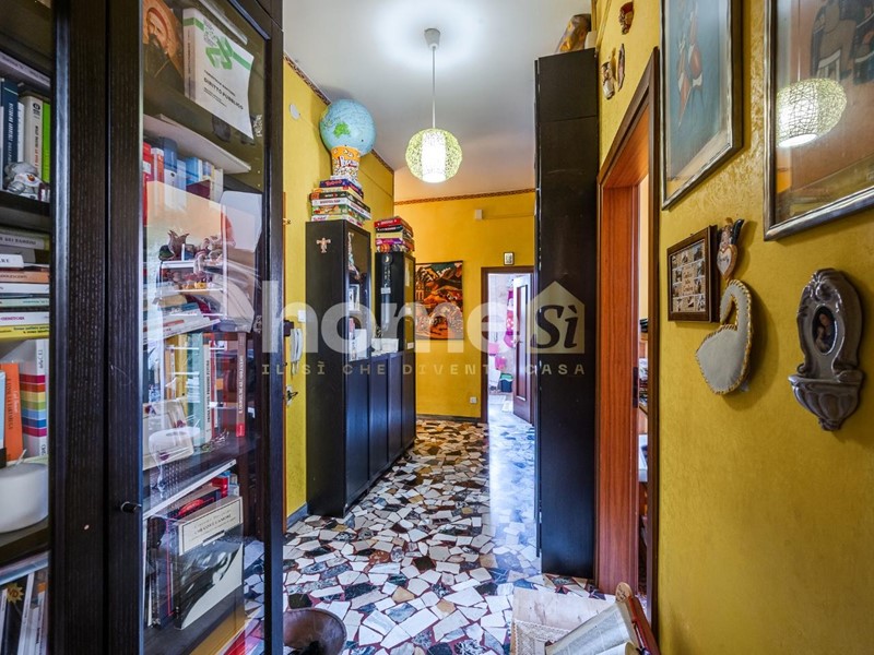 Quadrilocale in Vendita a Bologna, zona San Ruffillo, 240'000€, 92 m²