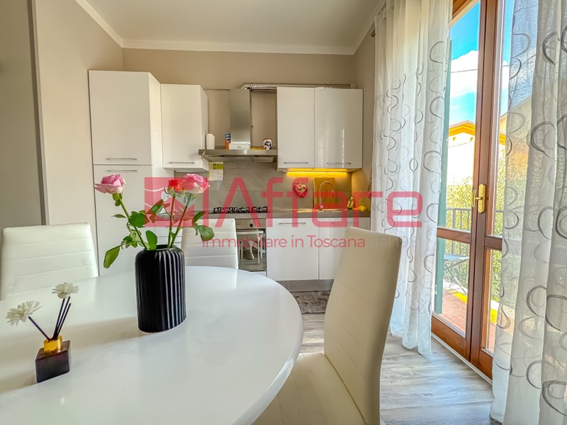 Trilocale in Vendita a Montecatini Terme, 145'000€, 75 m², con Box