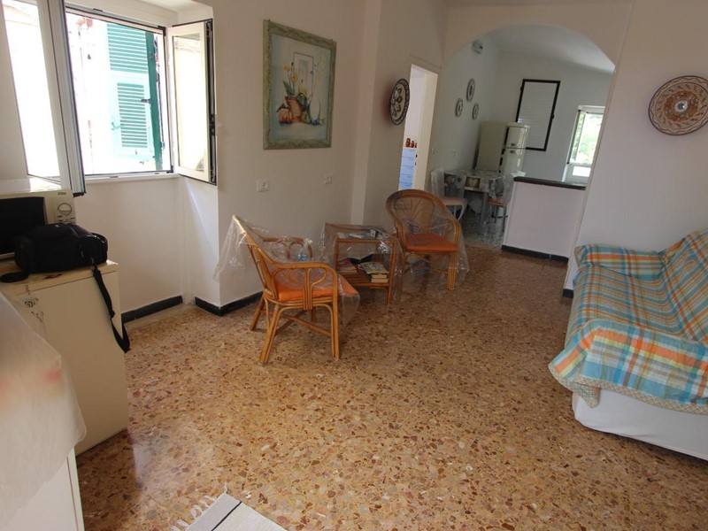 Quadrilocale in Vendita a Riomaggiore, zona Volastra, 205'000€, 80 m², arredato