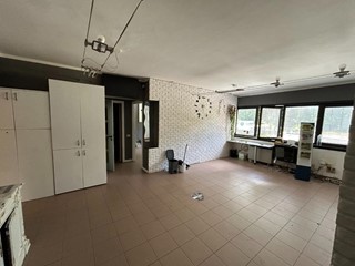 Ufficio in Vendita a Siena, 180'000€, 84 m²