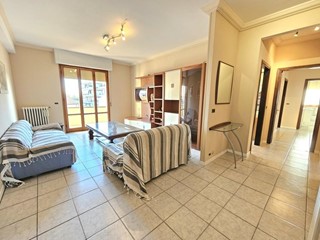 Quadrilocale in Vendita a Massa e Cozzile, zona Margine Coperta, 145'000€, 100 m²