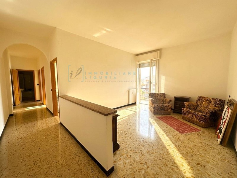 Trilocale in Vendita a Albenga, 170'000&euro;, 70 m²