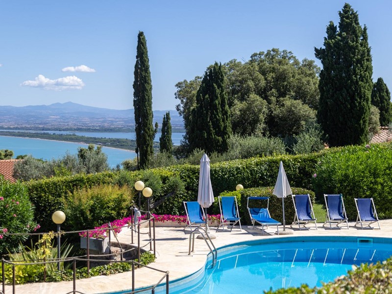 Quadrilocale in Affitto a Monte Argentario, 4'500€, 69 m²