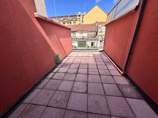 Bilocale in Affitto a Milano, 1'450€, 90 m²